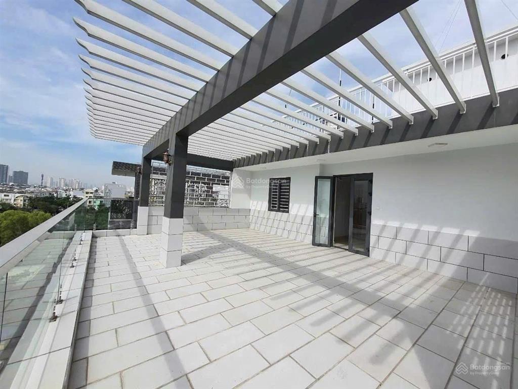 Chính chủ gửi bán chdv mặt tiền đường số 42 phường bình trưng đông quận 2