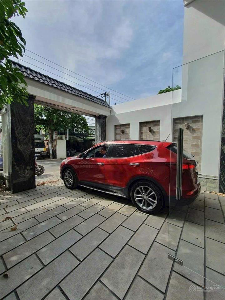 Chính chủ gửi bán chdv mặt tiền đường số 42 phường bình trưng đông quận 2