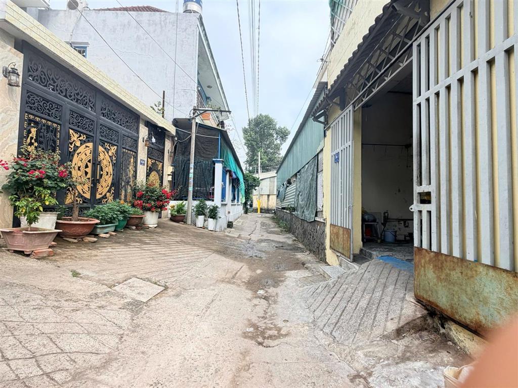 Bán dãy trọ p.phước bình quận 9. ( trước mặt là đường dự mở rộng 30m. khu dân cư hiện hữu