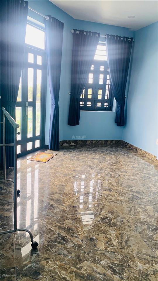 Bán căn góc 2 mặt tiền đường nguyễn đôn tiết p.cát lái quận 2 ( lg qh 16m )