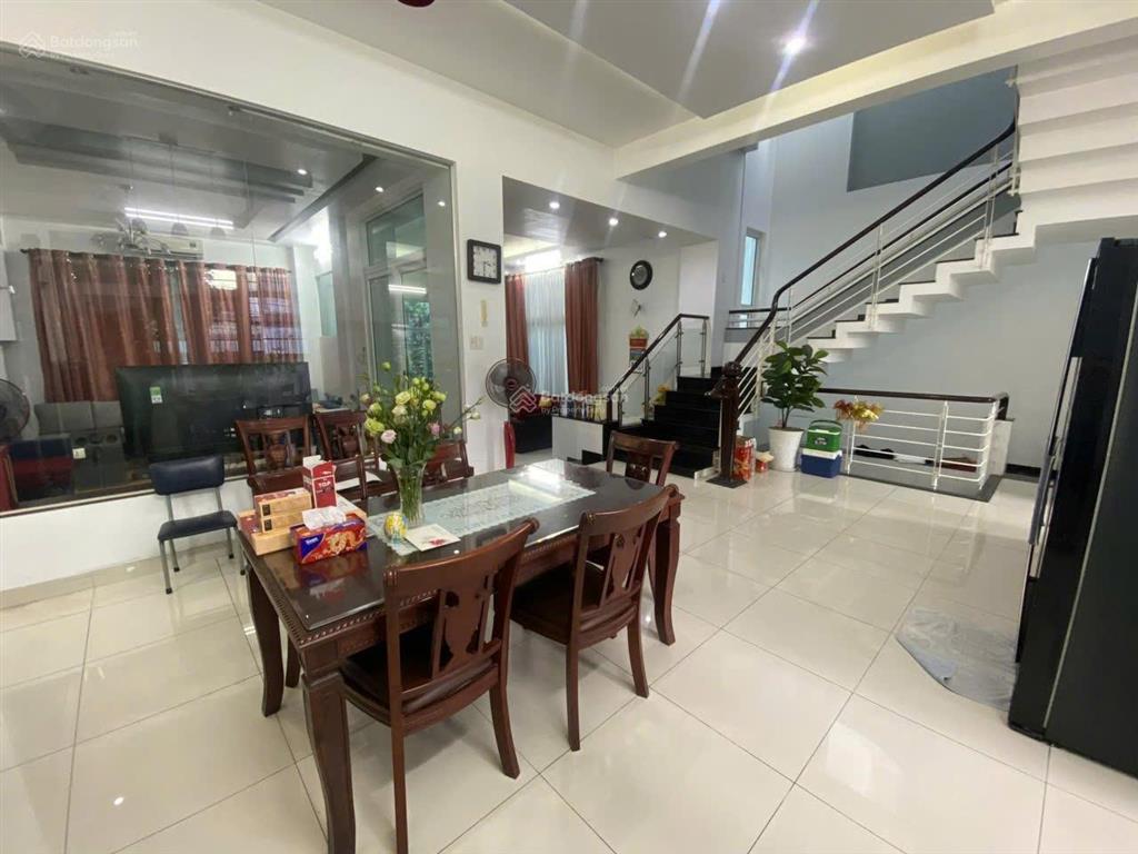Bán căn biệt thự nội khu 280 lương định của p. an phú quận 2 (khu chỉ có 12 nền biệt thự độc lập)