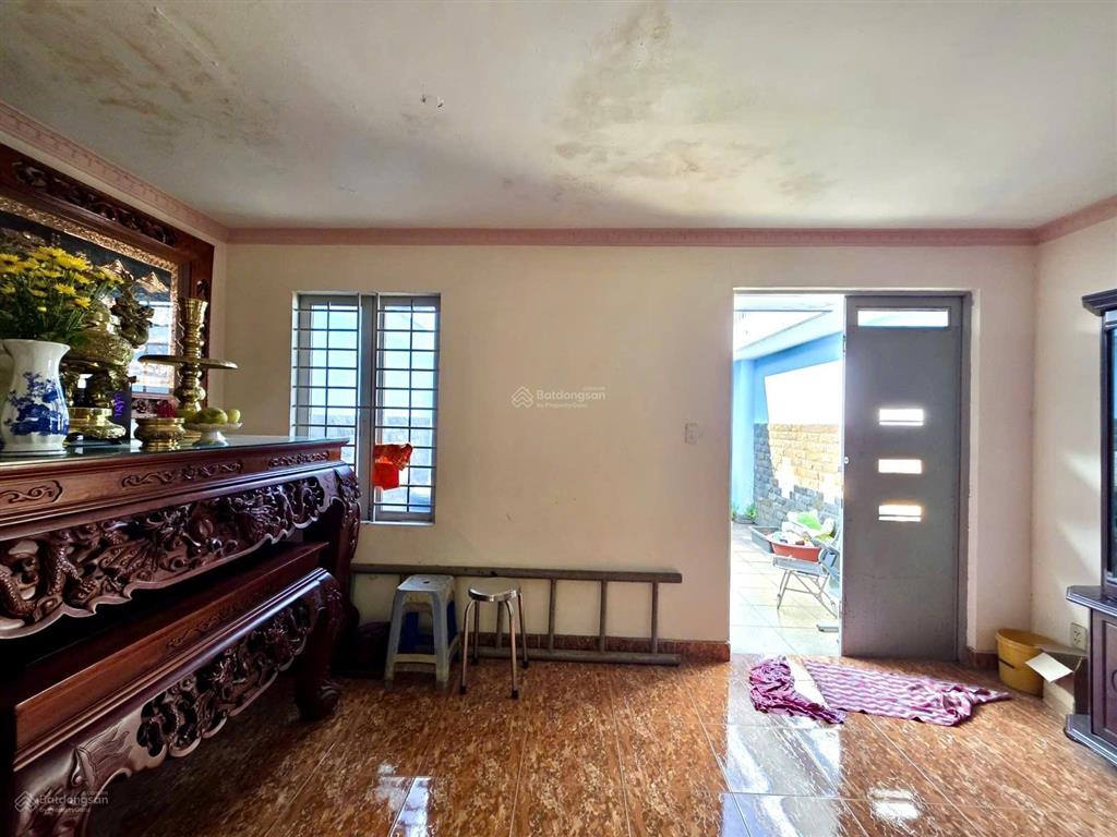 Bán nhà phố bình trưng tây quận 2 gần bv lê văn thịnh 4 tầng 104m2 sổ hồng riêng