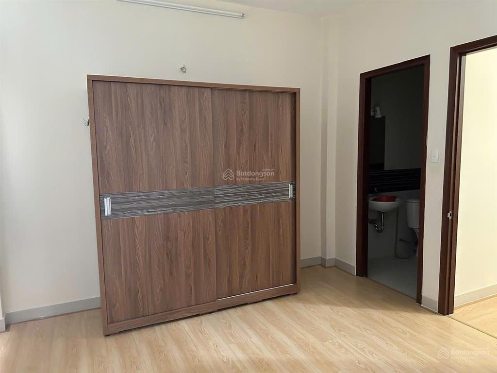 Bán nhà mặt tiền đường số 62 p.thảo điền quận 2.