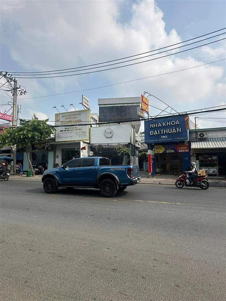 Nhà mặt tiền đường số 2  đường số 1  đường số 11 . góc 2 mặt tiền , hành lang trước nhà rộng 4m