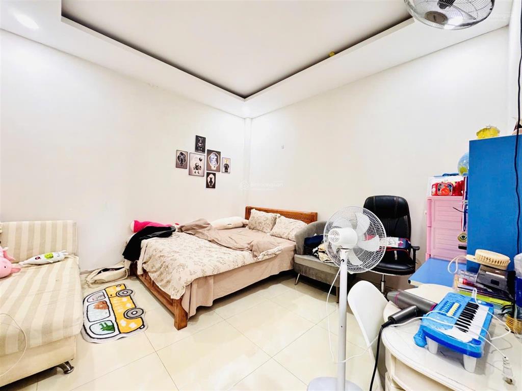 Bán nhà phố liền kề hẻm oto 4m đường số 6 p.bình trưng đông quận 2