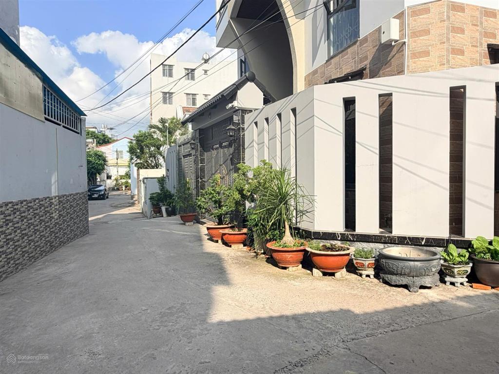 Bán lô đất hẻm nội bộ khu phân lô không lộ giới hẻm nội bộ của đường 25 p.cát lái quận 2