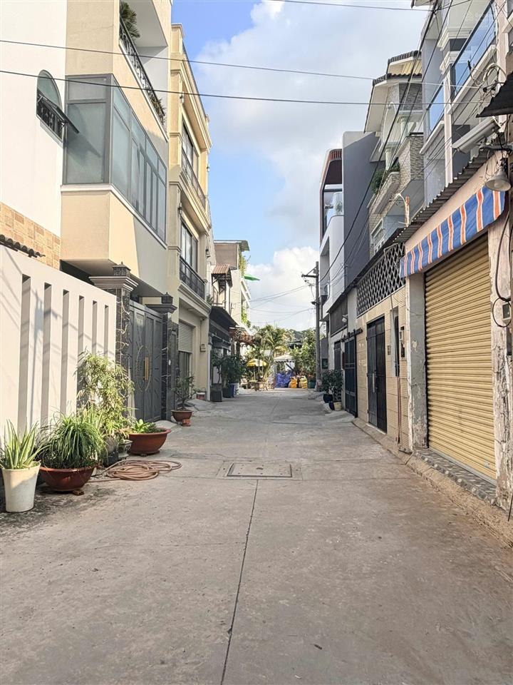 Bán lô đất hẻm nội bộ khu phân lô không lộ giới hẻm nội bộ của đường 25 p.cát lái quận 2