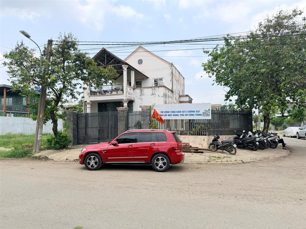 Hạ giảm giá. bán lô góc 2 mặt tiền đường d12 khu dự án kiến á liên phường p. phước long quận 9