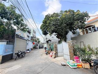 Bán căn nhà phố góc 2 mặt tiền hẻm oto đường số 6 p.bình trưng đông quận 2