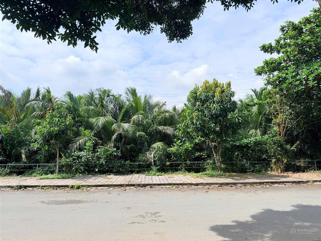 Cần tiền bán gấp  hạ giảm 27.6 tỷ  bán đất mặt tiền sông dự án kiến á  liên phường quận 9