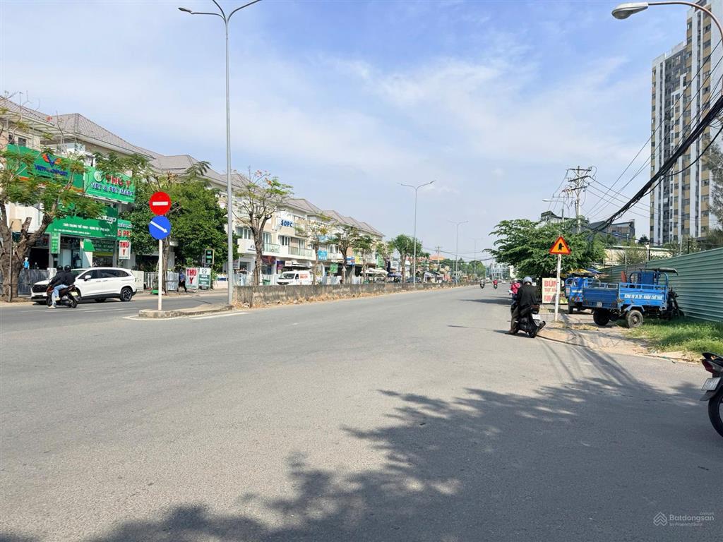 Bán đất đường d9 khu liên phường  sát thủ thiêm garden  63,6m² giá 6,6 tỷ