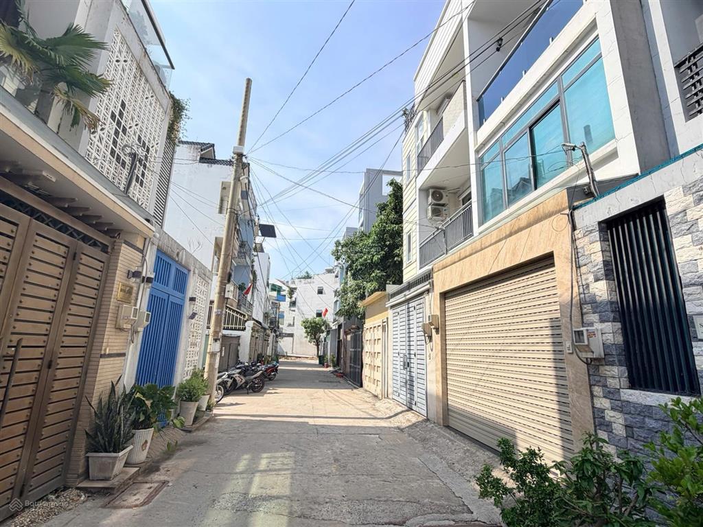 Bán đất đường d9 khu liên phường  sát thủ thiêm garden  63,6m² giá 6,6 tỷ