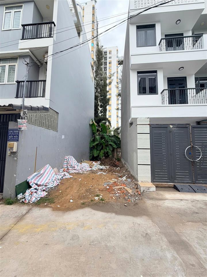 Bán đất đường d9 khu liên phường  sát thủ thiêm garden  63,6m² giá 6,6 tỷ