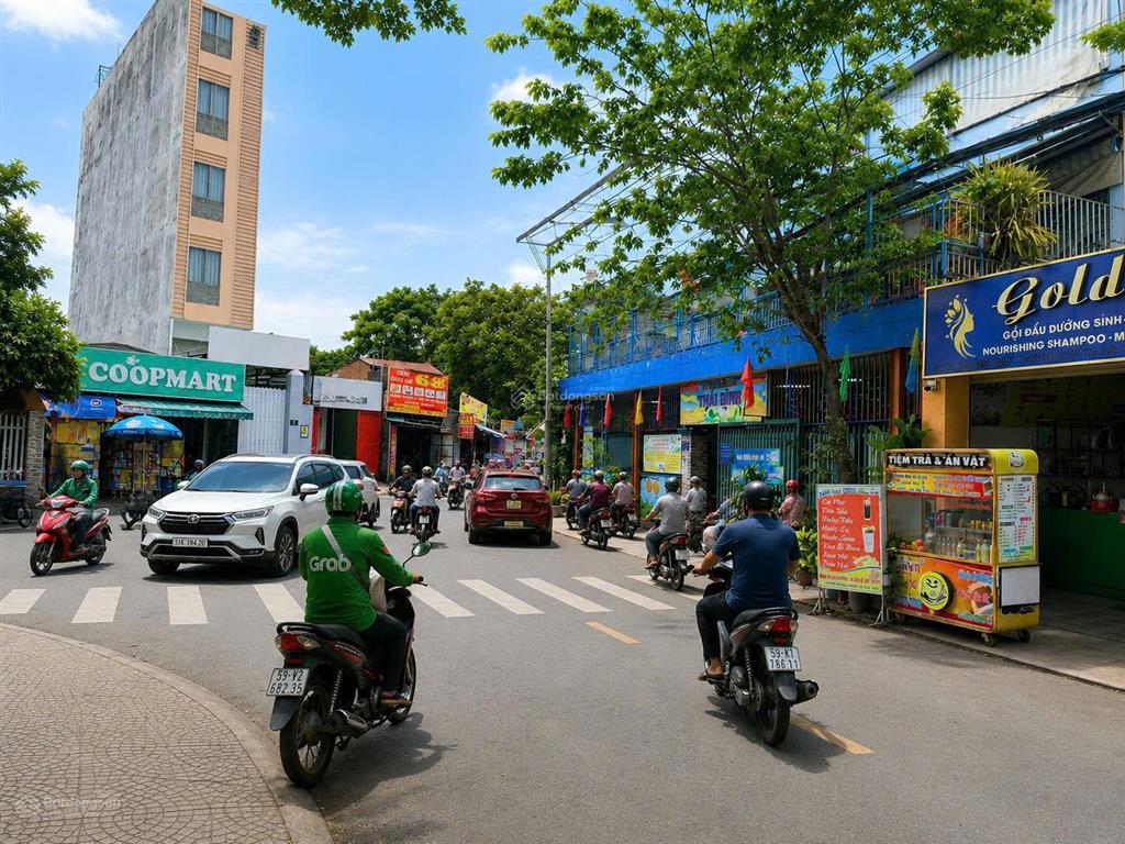 Bán đất mặt tiền thích mật thể thạnh mỹ lợi q2 ngang 5.42m đường 14m