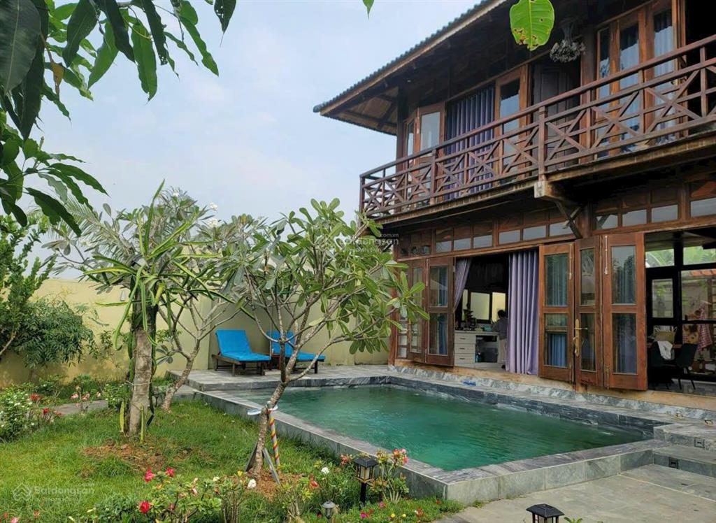 Bán căn biệt thự gỗ cổ điển thuộc hẻm 545 đường nguyễn xiễn p.long thạnh mỹ quận 9.