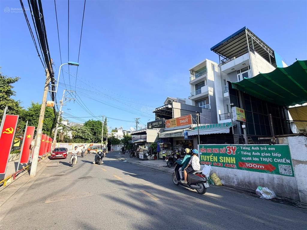 Bán lô đất lớn mặt tiền đường nguyễn tư nghiêm, bình trưng tây quận 2 ( lộ giới đường 20m )