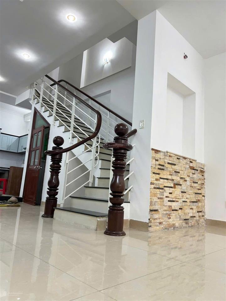 Bán nhà phố liền kề hẻm oto đường số 39 p. bình trưng tây quận 2 (đường 2 oto tránh nhau thoáng)