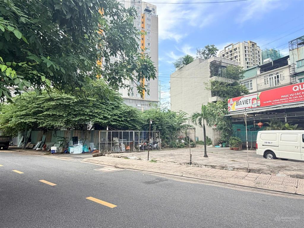 Bán lô đất góc 2 mặt tiền đường số 7 p. thạnh mỹ lợi quận 2 (thuộc dự án chung cư bộ quốc phòng)