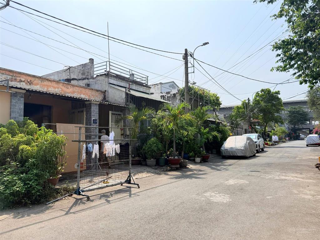 Bán 2 lô liền kề vị trí hẻm 417 nguyễn văn bá sát bên tuyến metro