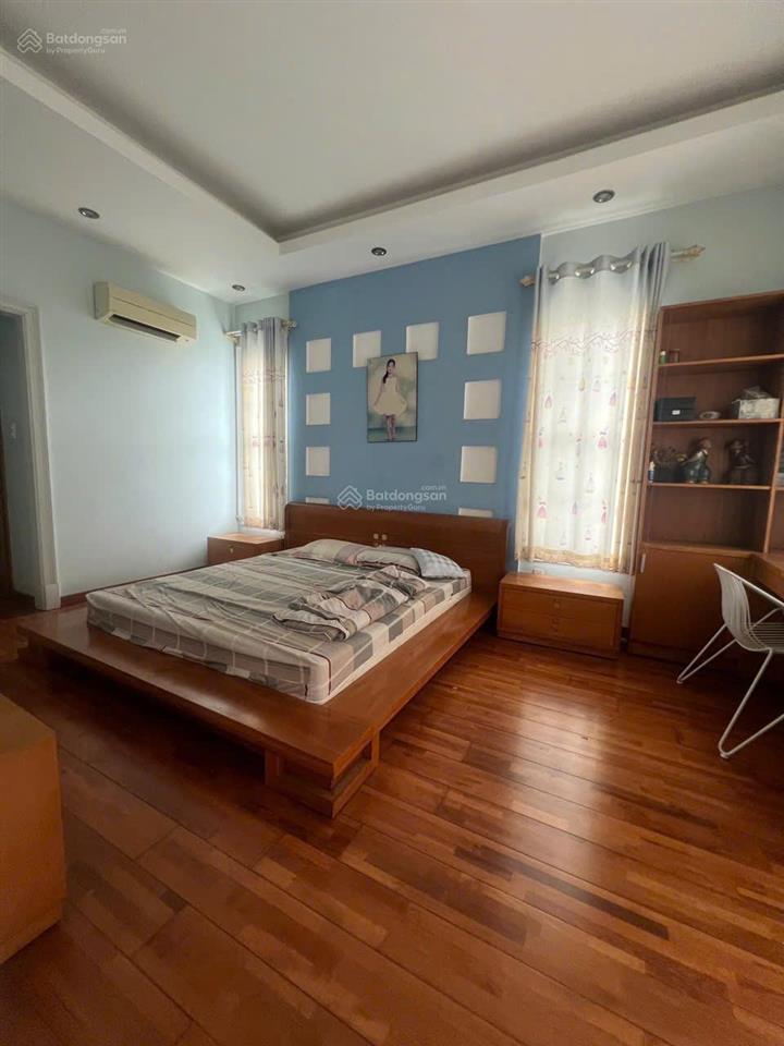 Biệt thự góc 2 mặt tiền đường diệp minh tuyền p.phước long b quận 9