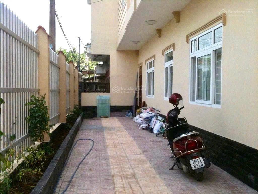 Bán căn góc 2 mặt tiền đường 185, p. phước long b, quận 9