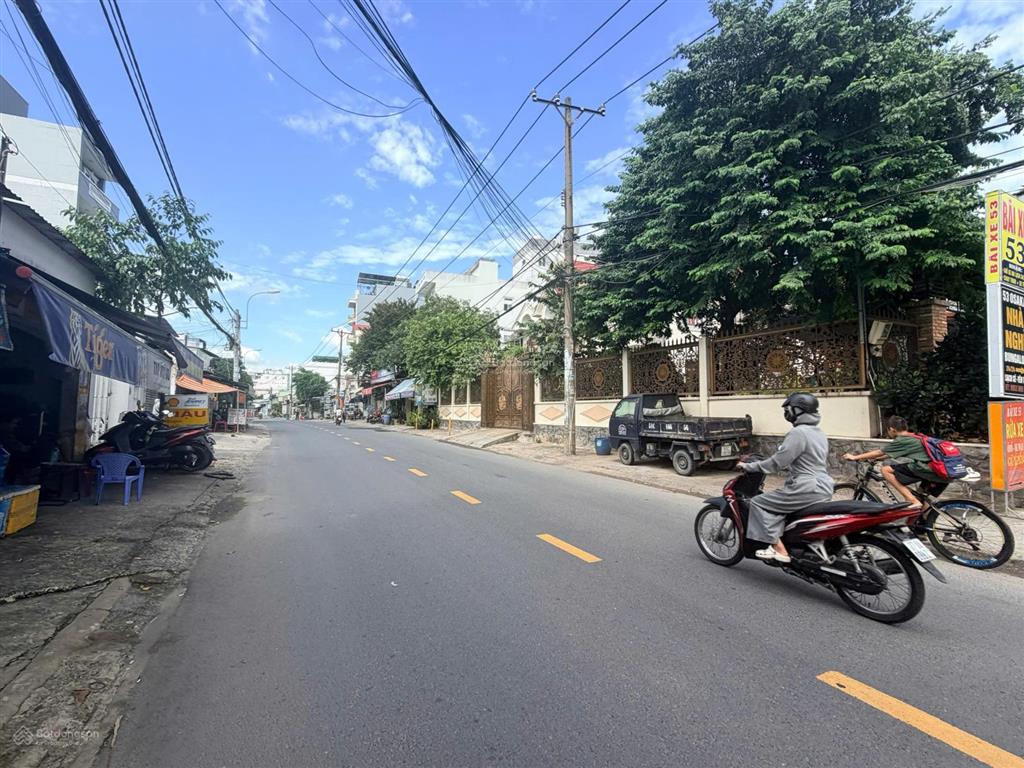 Bán lô đất rộng 1.425,7m2 nằm ngay vị trí trung tâm đường làng tăng phú p.tăng nhơn phú a quận 9