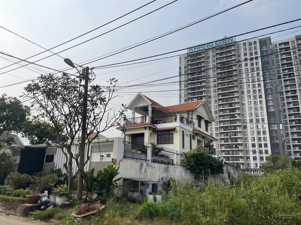 Bán căn biệt thự sân vườn hồ bơi thuộc dự án bách khoa đường đỗ xuân hợp quận 9