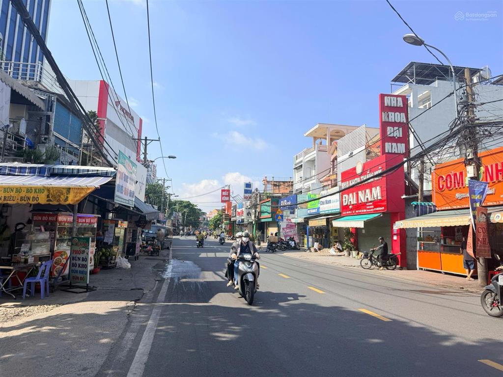 Bán nhà mặt tiền đường đỗ xuân hợp quận 9  nhà cấp 4 hiện hữu. đang cho thuê 28 triệu/tháng