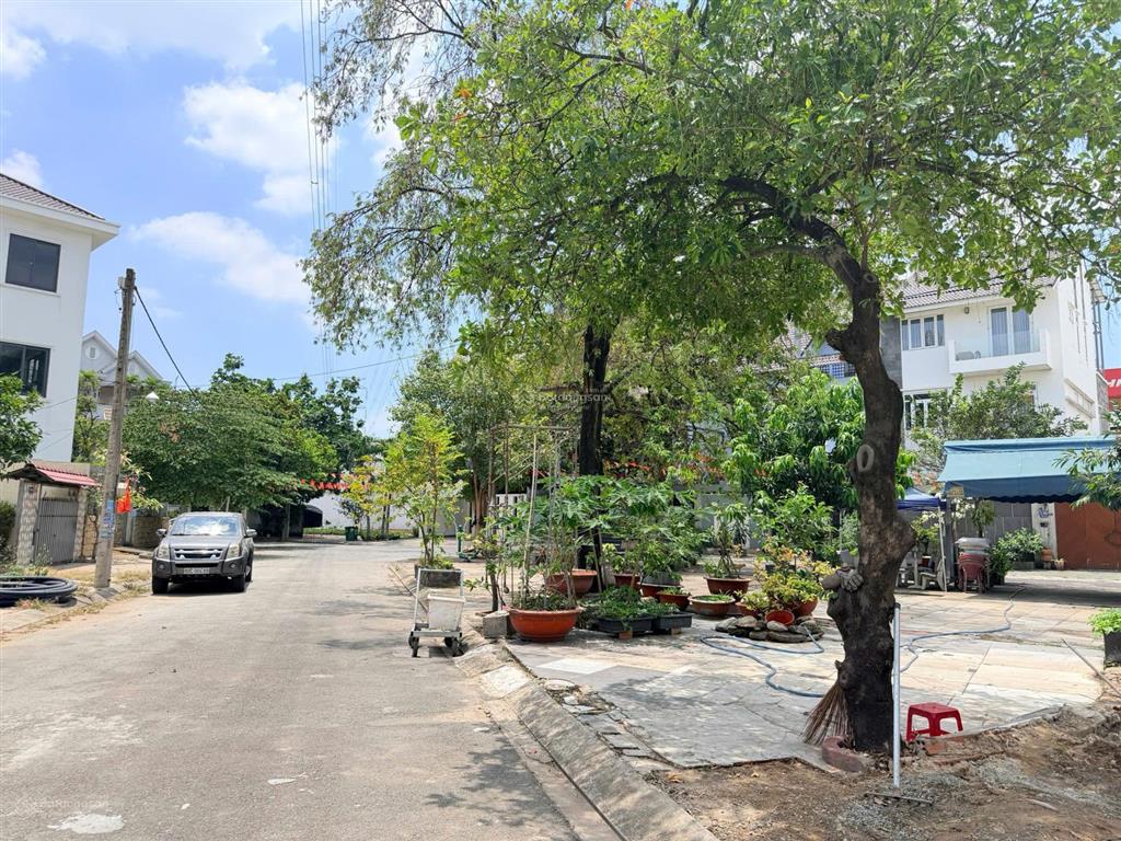 Bán gấp nền biệt thự ngay him lam phú an, trung tâm thủ đức khu kín an ninh 24/24