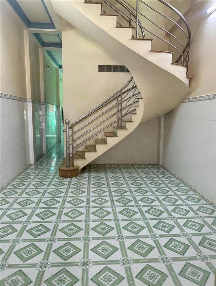 Bán nhà phố đối diện công viên phước bình đường số 18a, p. phước bình quận 9