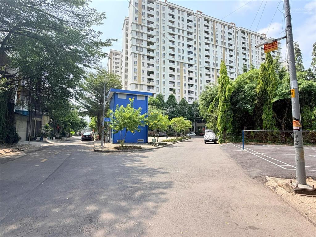 Bán nhà phố liền kề đối diện chợ bình khánh đường bạch đằng ôn p.an khánh quận 2.