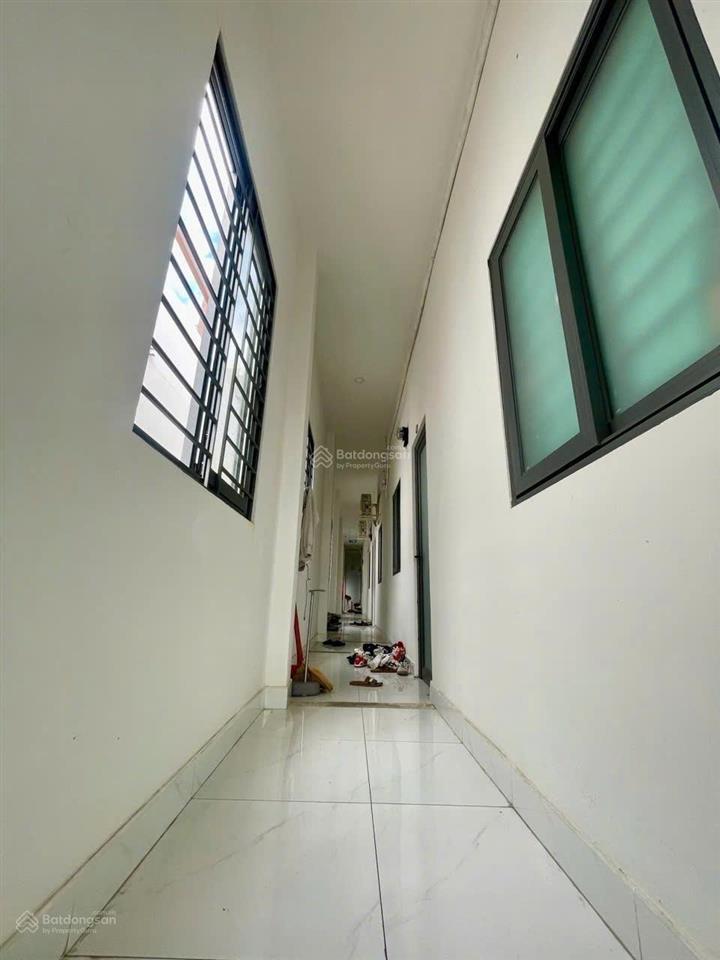 Bán 2 toà căn hộ dịch vụ mặt tiền đường số 22 p.phước long b quận 9( cách vành đai 2 200m )