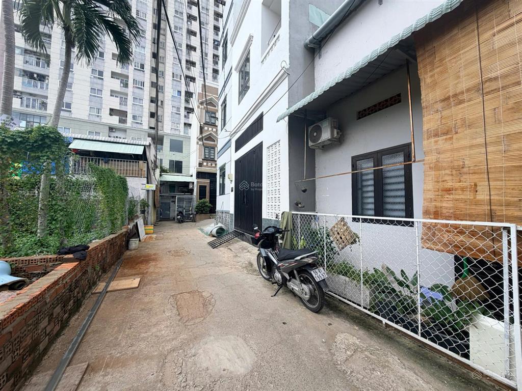 Bán lô đất hẻm 301 đường nguyễn duy trinh p. bình trưng tây quận 2