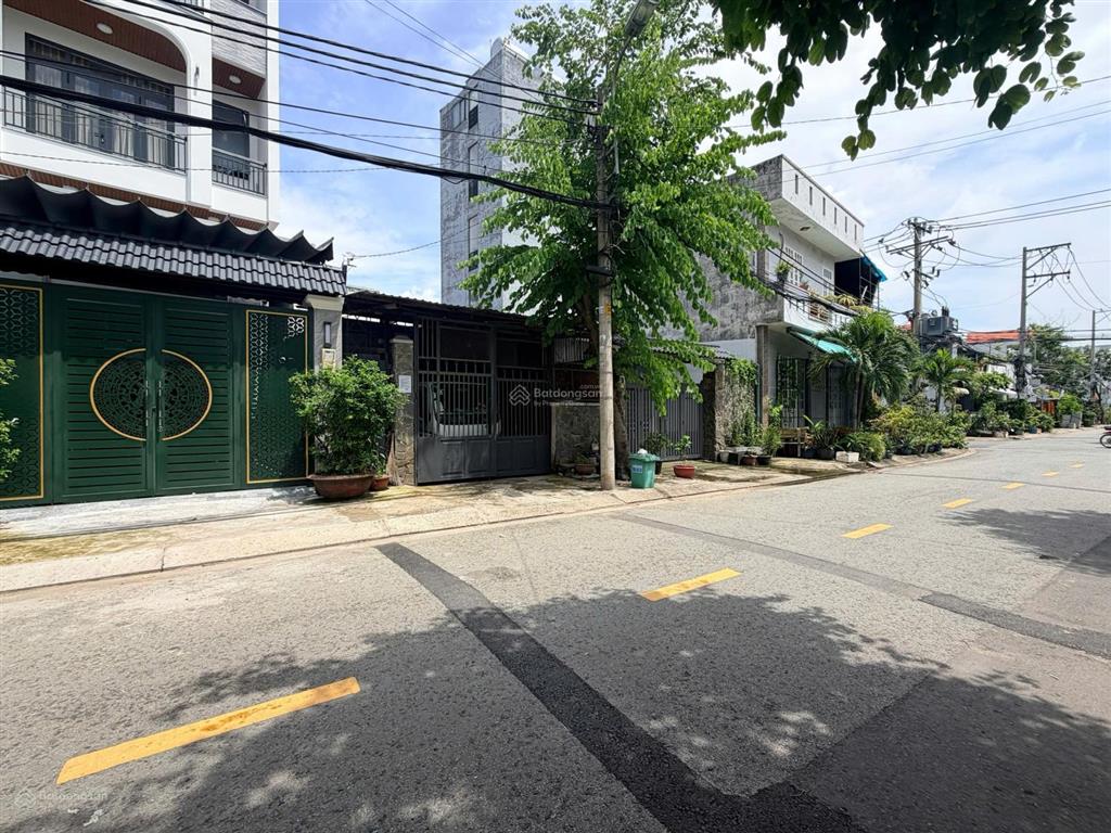 Bán lô đất mặt tiền đường số 26 p. cát lái quận 2 (lộ giới đường 12m có lề)