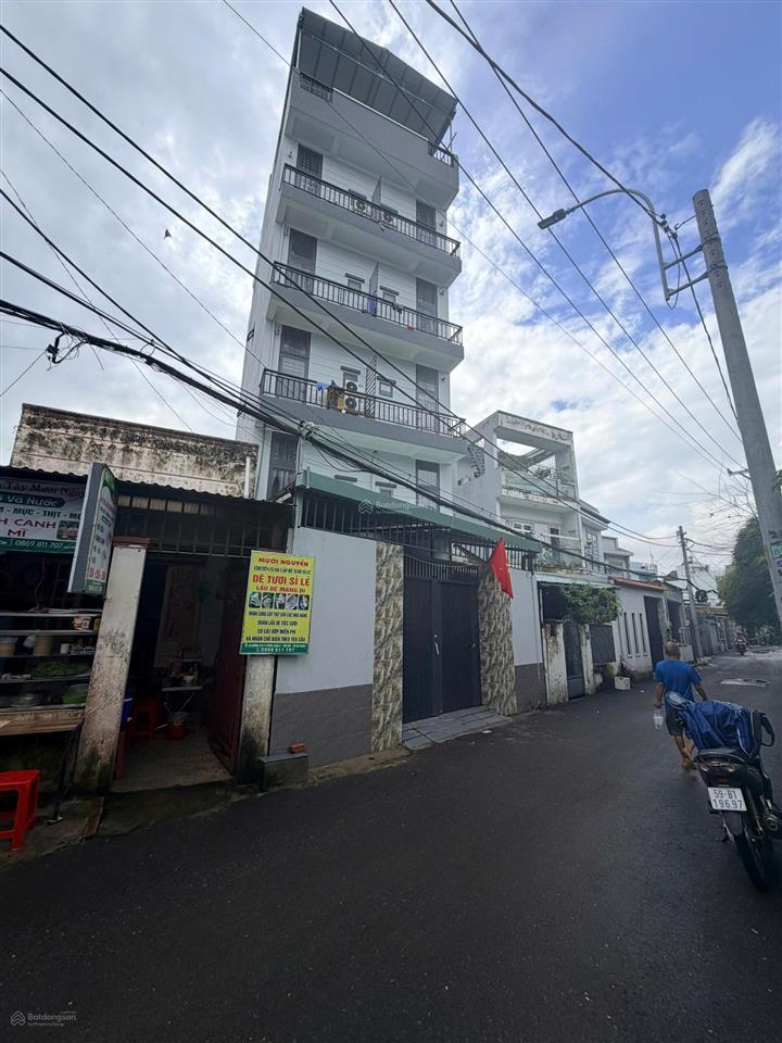 Bán chdv mặt tiền đường 475 p.phước long quận 9 ( cách đường đỗ xuân hợp 300m )