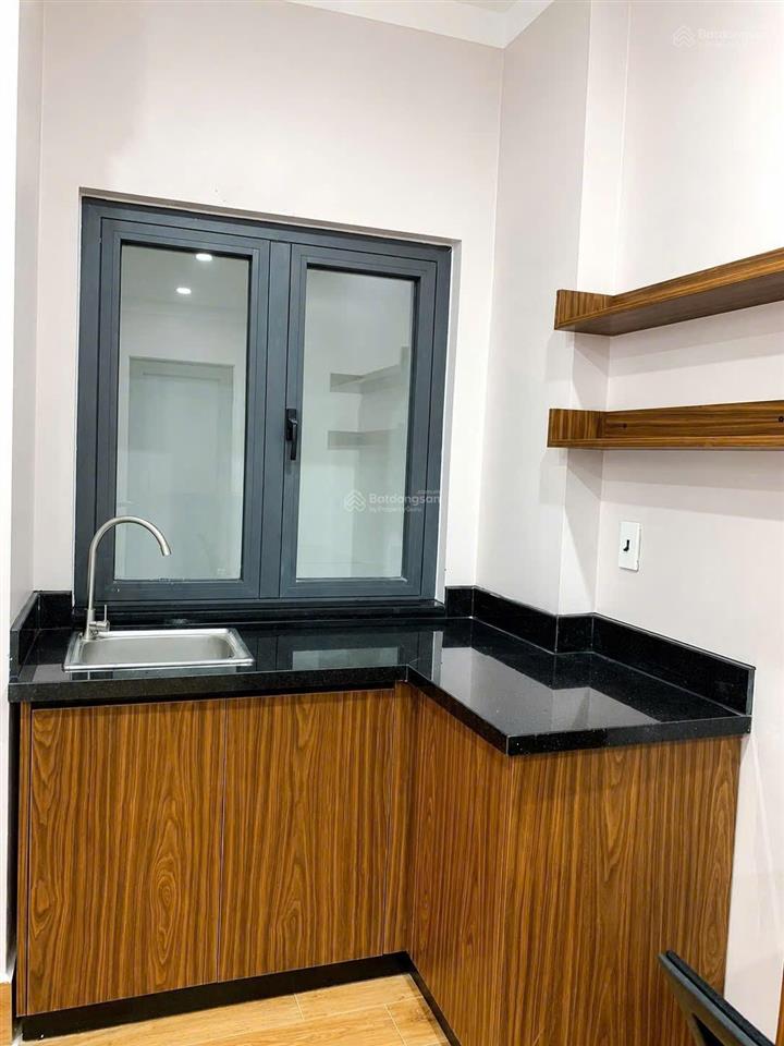 Bán nhà phố mặt tiền đường liên phường p. phú hữu quận 9 (lộ giới đường 30m)