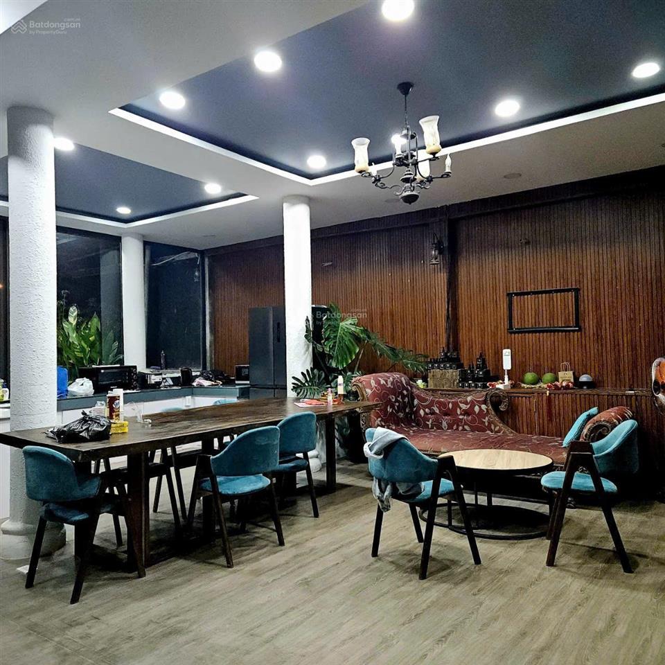 Bán biệt thự hồ bơi  sân vườn  đường số 2 phường trường thọ, tp. thủ đức