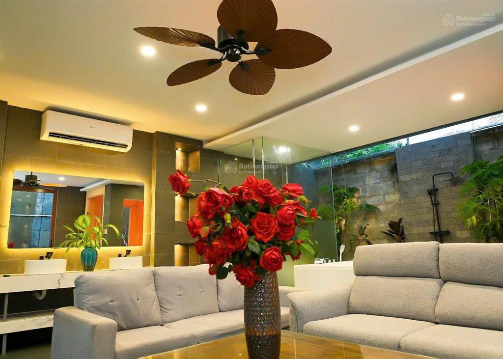 Bán biệt thự hồ bơi  sân vườn  đường số 2 phường trường thọ, tp. thủ đức