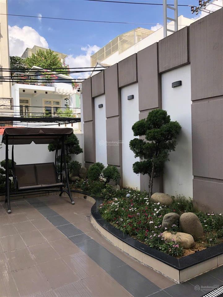 Bán siêu biệt thự sân vườn hồ bơi mặt tiền đường số 12 p. trường thọ thủ đức