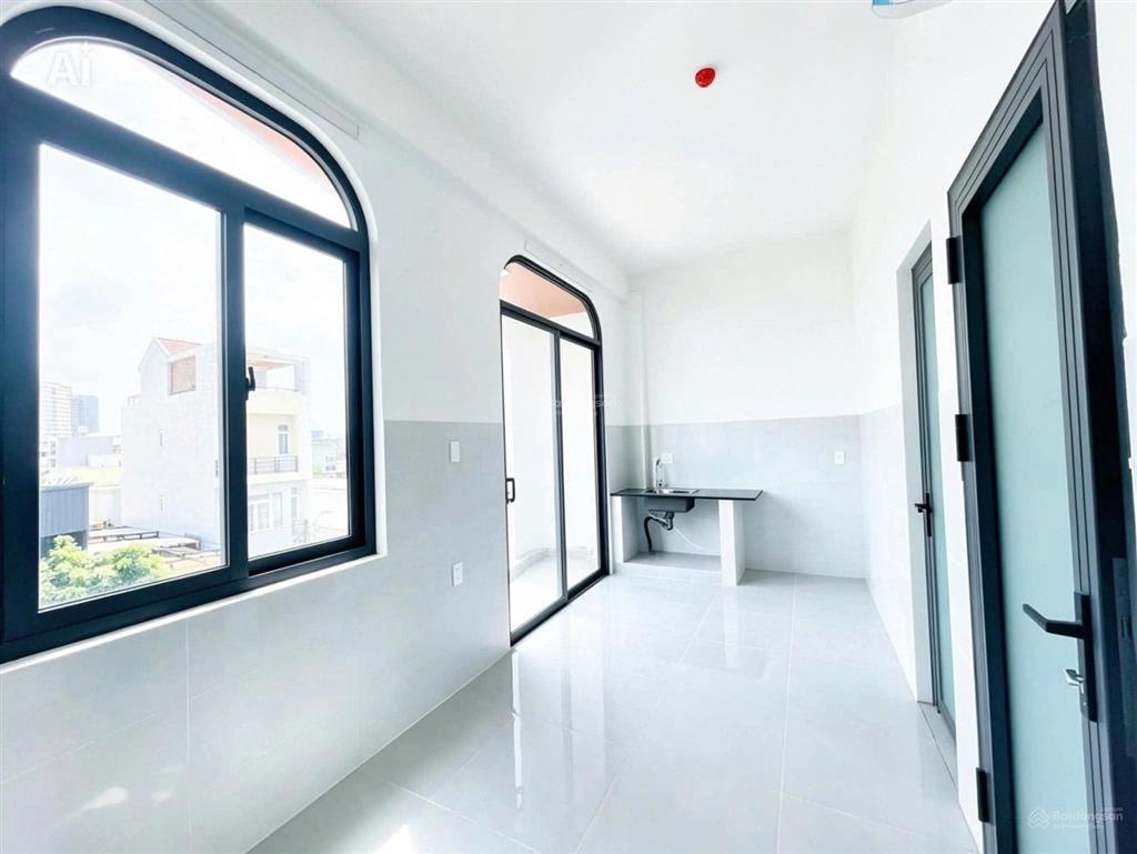 Bán căn hộ dịch vụ mặt tiền đường số 38 p. bình trưng đông quận 2 (cách đường lê văn thịnh 100m)