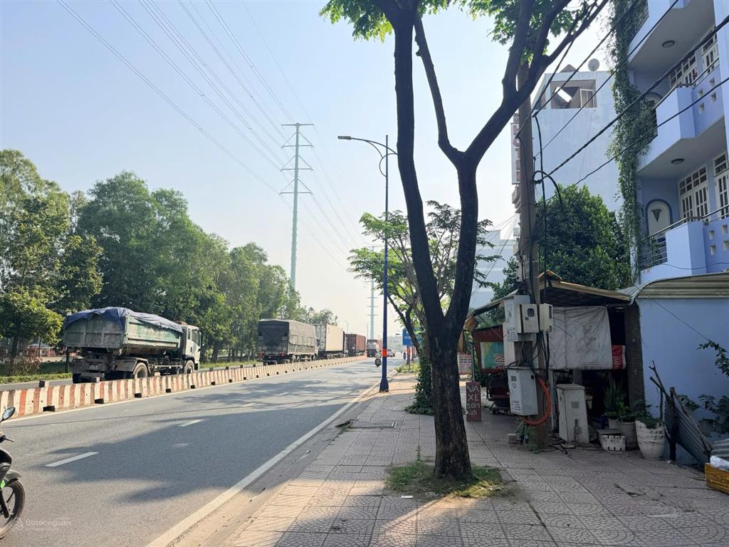 Bán lô đất mặt tiền đường đồng văn cống, p. thạnh mỹ lợi quận 2