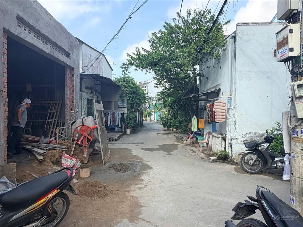 Bán nhà phố đường số 35 p.bình trưng tây quận 2