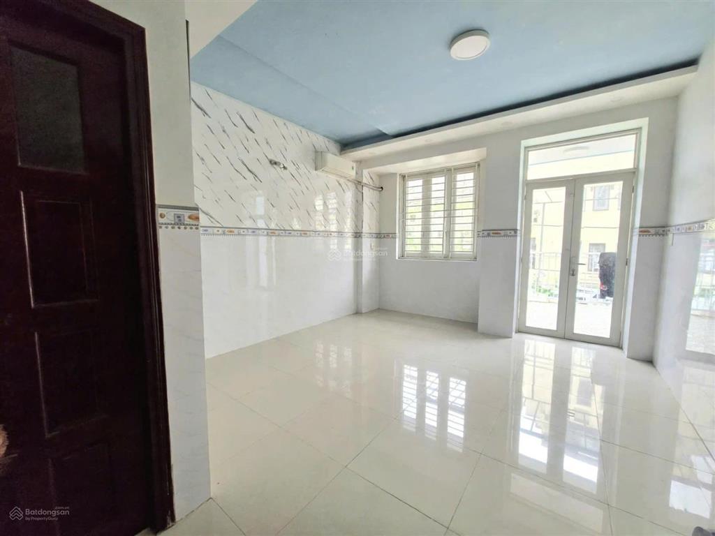 Bán nhà phố đường số 35 p.bình trưng tây quận 2
