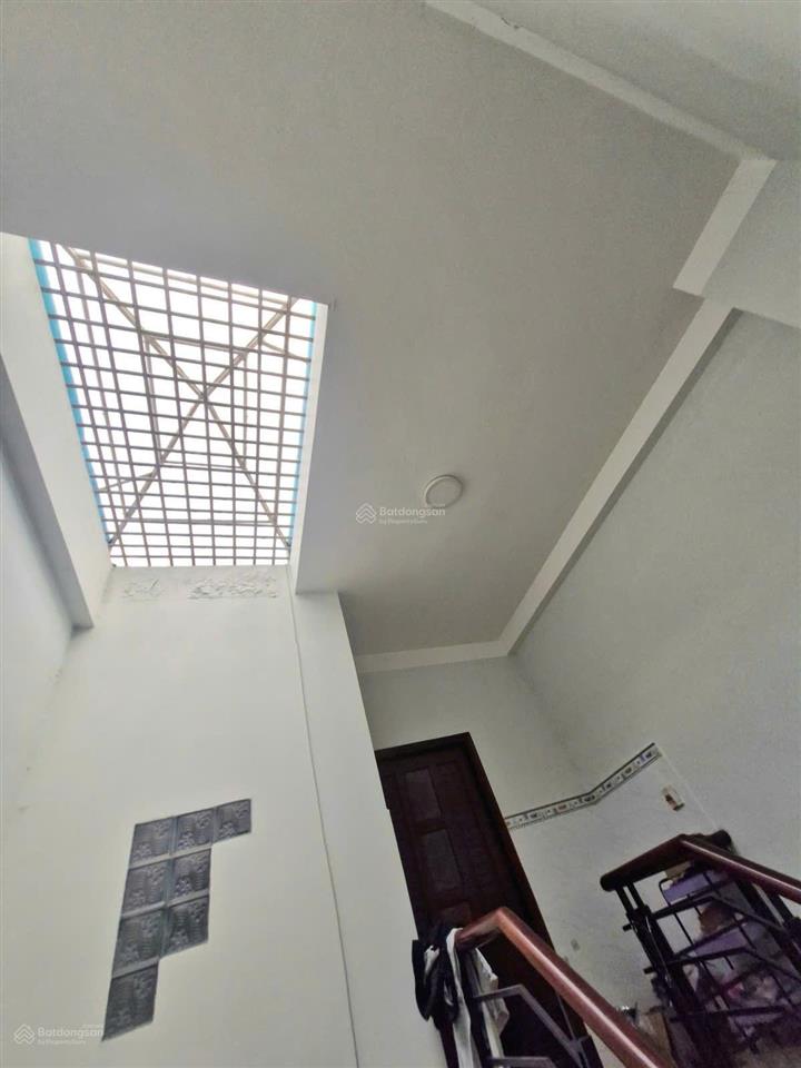 Bán nhà phố đường số 35 p.bình trưng tây quận 2