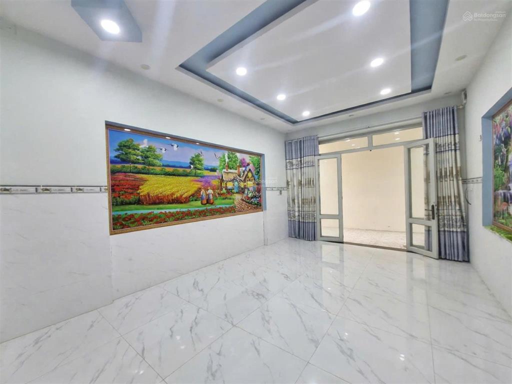 Bán nhà phố đường số 35 p.bình trưng tây quận 2