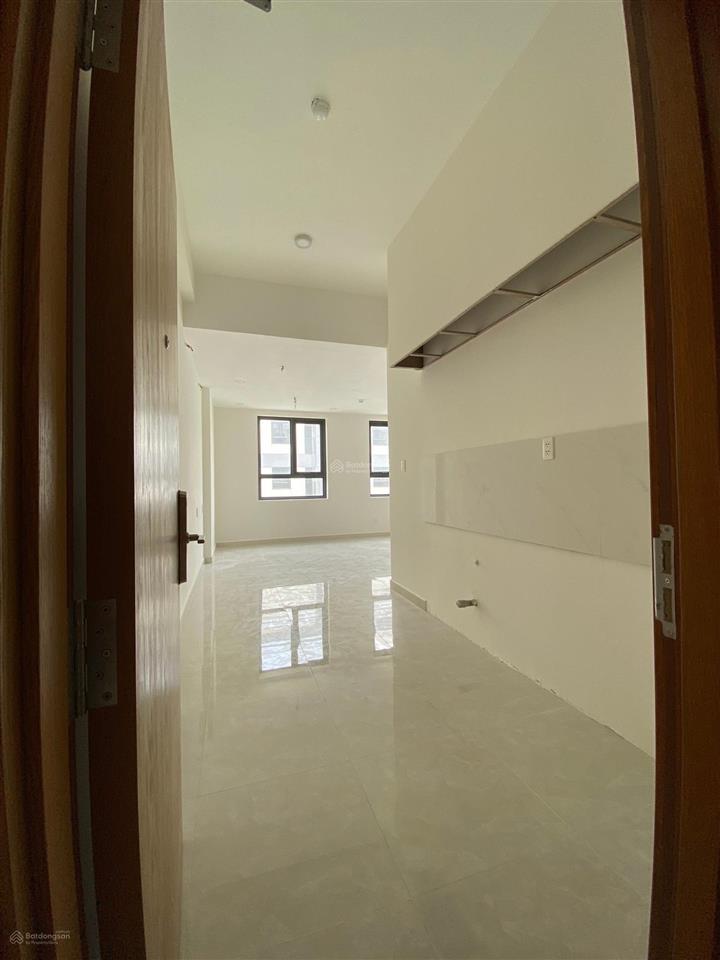 Chính chủ gửi căn tầng 10, 55m2 giá 2,19 tỷ (2pn 2wc) nhà mới đẹp có nội thất giá tốt saigon intela