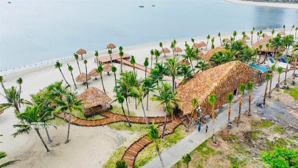 Căn 3 phòng ngủ góc vip nhất hạ long tầng trung, 4 phòng view biển, hướng đông nam cực đẹp