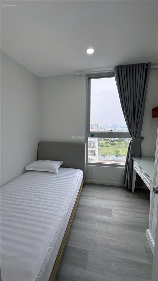 Bán star hill phú mỹ hưng 94m2 có ô xe, 3 phòng ngủ, giá 9.5 tỷ có sổ