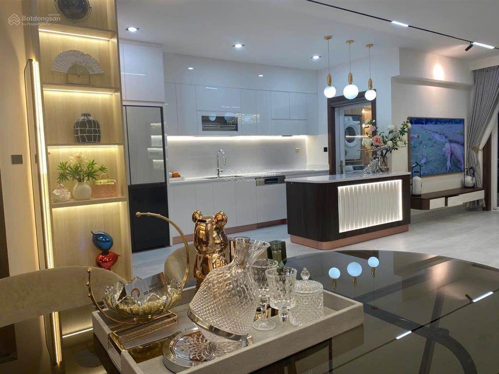 Bán cc tại riverpark residence, 18 tỷ vnd, 135m2, 3pn, 2wc, view sông, nội thất đẹp