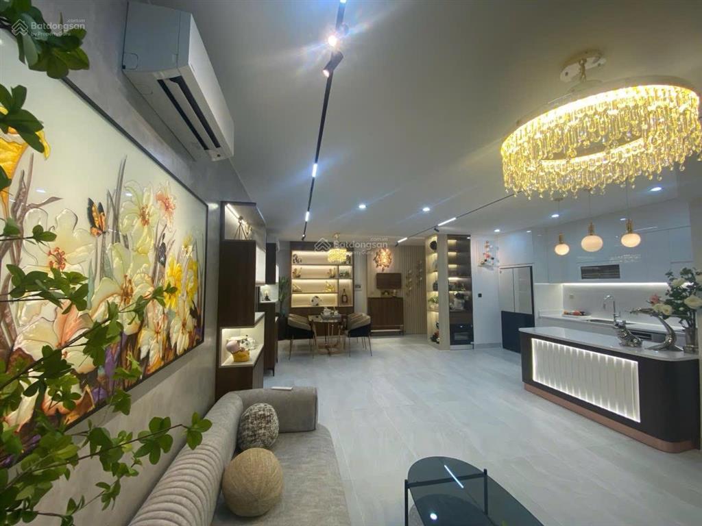 Bán cc tại riverpark residence, 18 tỷ vnd, 135m2, 3pn, 2wc, view sông, nội thất đẹp